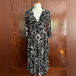 Lily silk wrap dress black and white